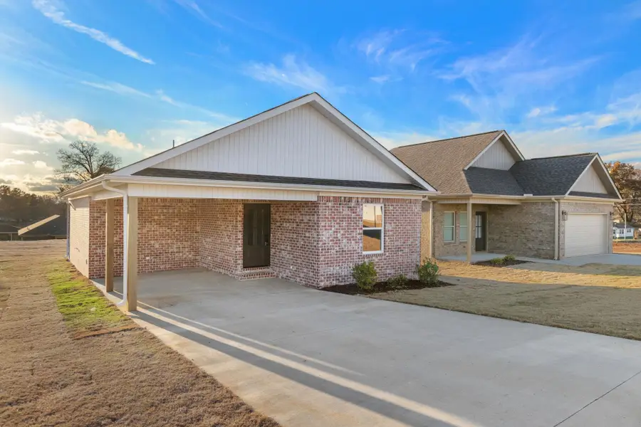 32 S Fulton St, Florence, AL 35630 - Image #3
