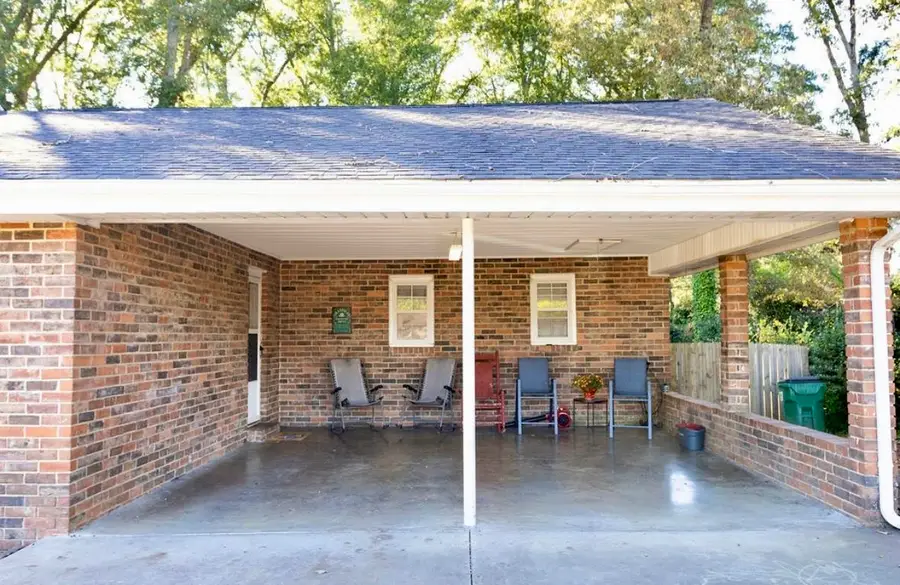 1412 Memory Ln, Tuscumbia, AL 35674 - Image #3