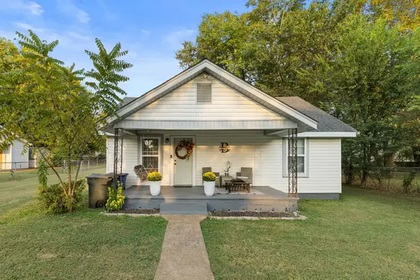 216 N Eclipse St, Florence, AL 35630