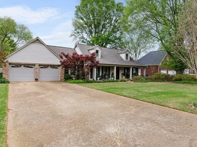 2209 Jennifer Ave, Muscle Shoals, AL 35661 - Image #2