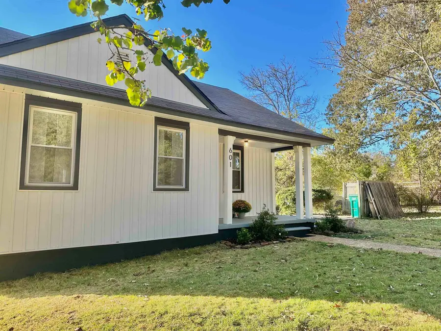 601 Broadway St, Sheffield, AL 35660 - Image #3