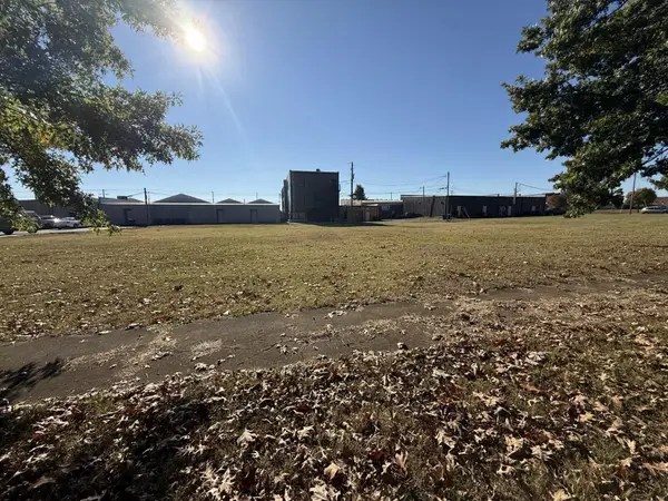 0 E Mobile St, Florence, AL 35630