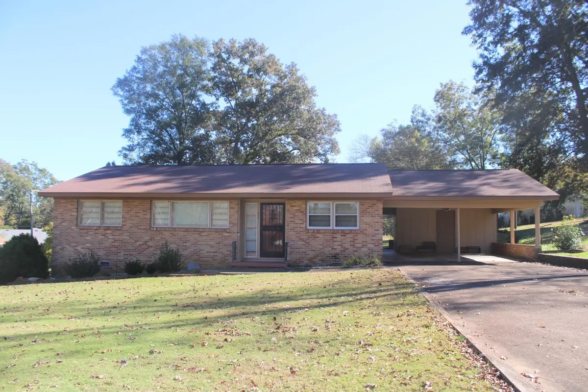 605 Pickwick St, Sheffield, AL 35660 - Image #1