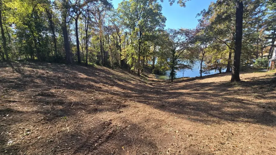 Lot 4 Fleetwood Dr, Muscle Shoals, AL 35661 - Image #3