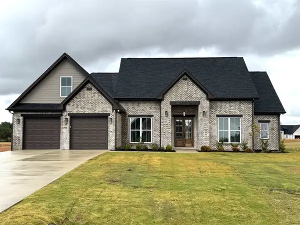 121 Hummingbird Way, Killen, AL 35645