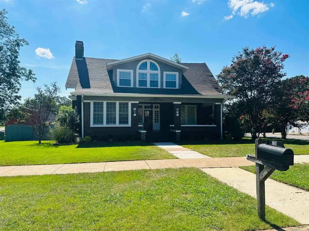 709 Montgomery Ave, Sheffield, AL 35660 - Image #1