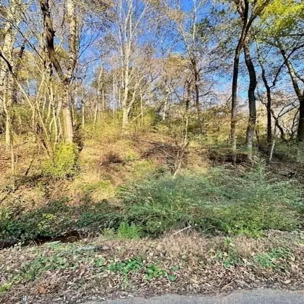 0 Broadway St, Florence, AL 35630