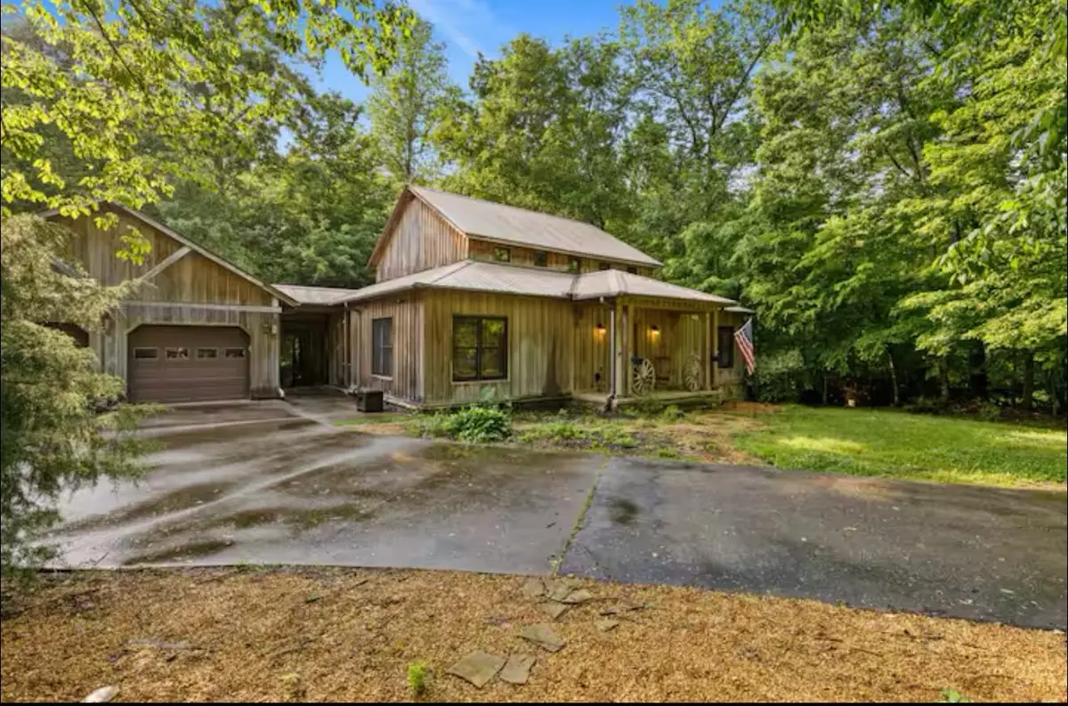 20 Spring Cove Rd, Florence, AL 35633 - Image #1