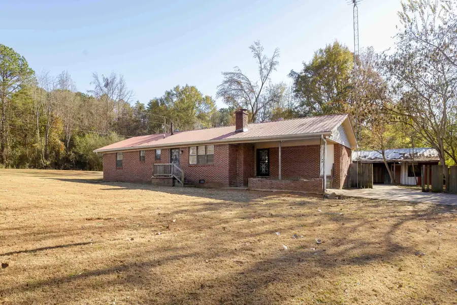235 Cook Ln, Tuscumbia, AL 35674 - Image #2