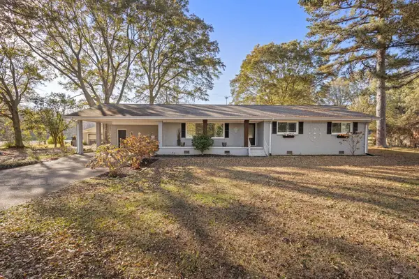 2215 Co Rd 61, Florence, AL 35634