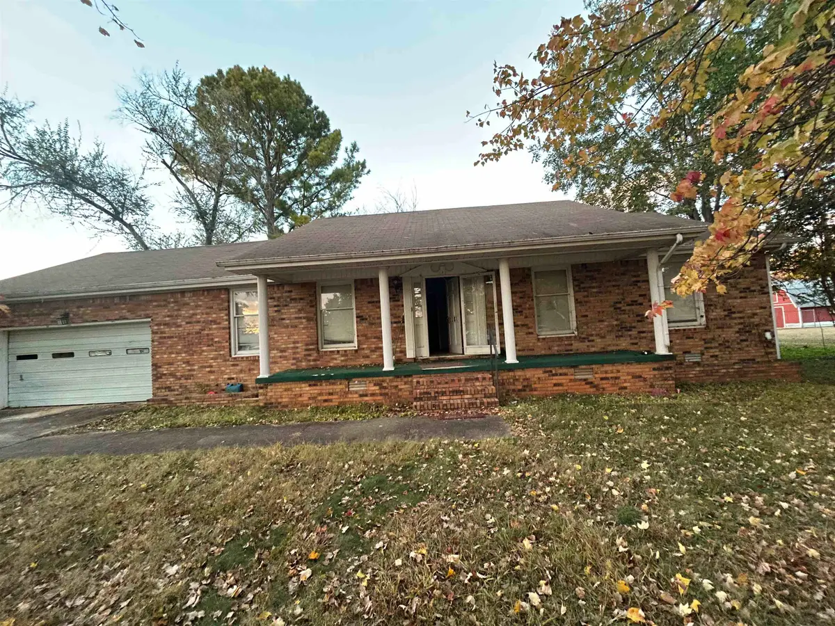 1101 Grand Ave, Muscle Shoals, AL 35661 - Image #1