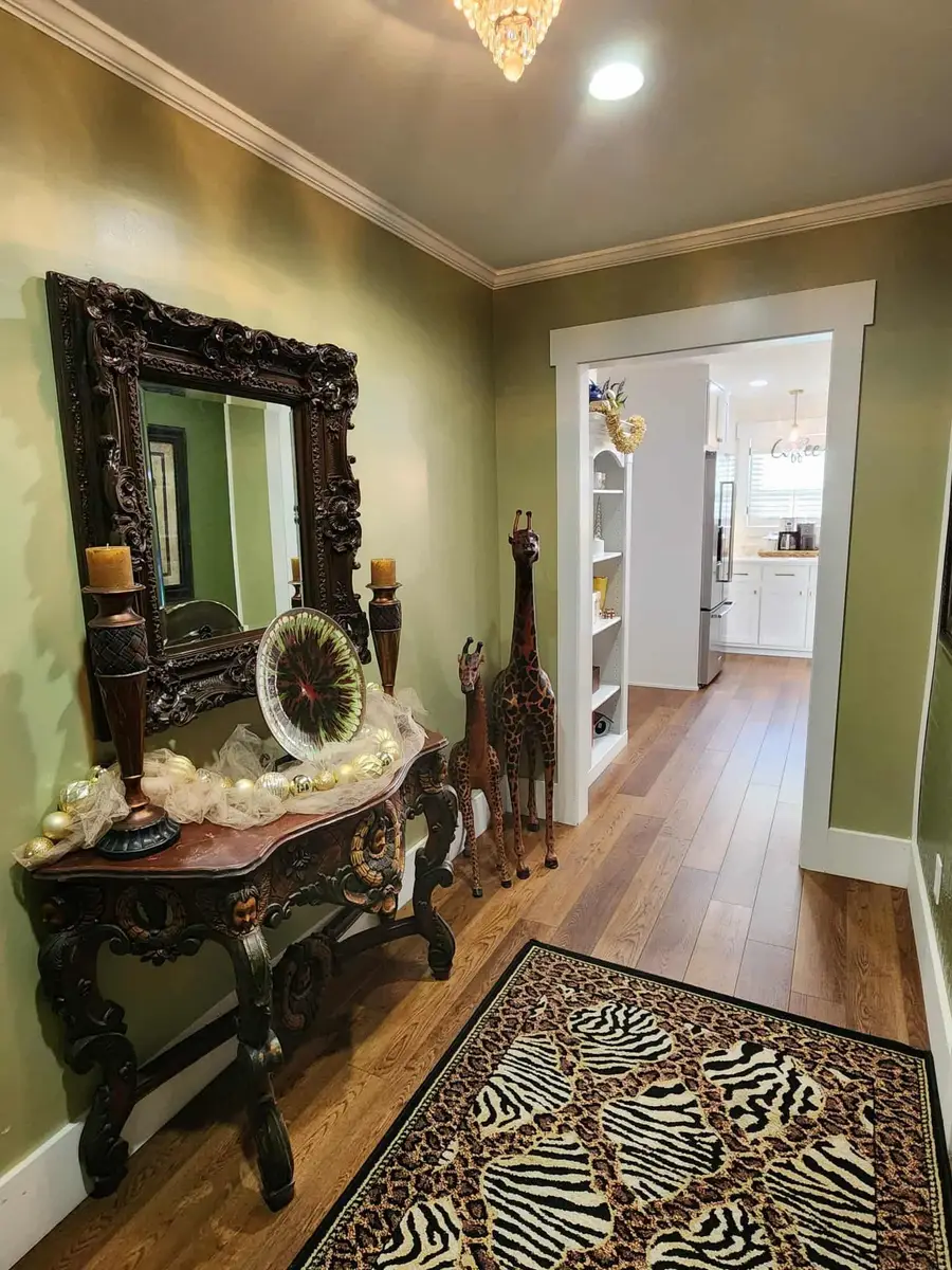 1714 Crestview Dr, Cullman, AL 35055 - Image #2