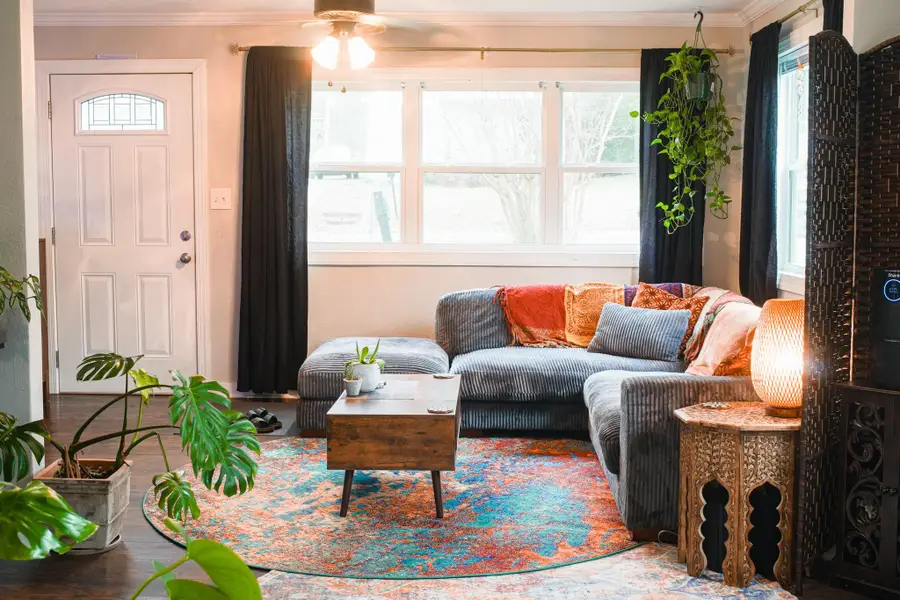 320 S Richards St, Florence, AL 35630 - Image #2