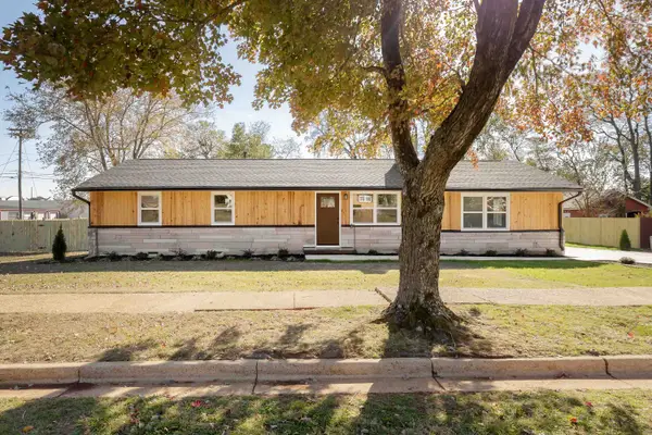 408 Michigan Ave, Muscle Shoals, AL 35661