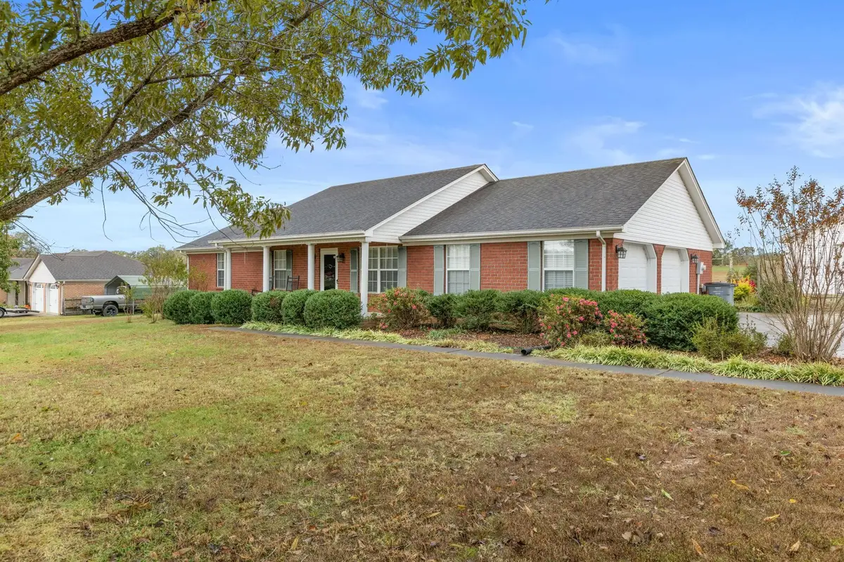 3902 Co Rd 130, Killen, AL 35645 - Image #1
