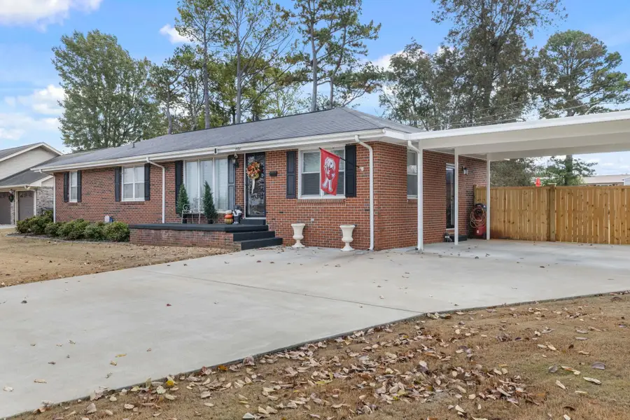 408 W Highland Ave, Muscle Shoals, AL 35661 - Image #2