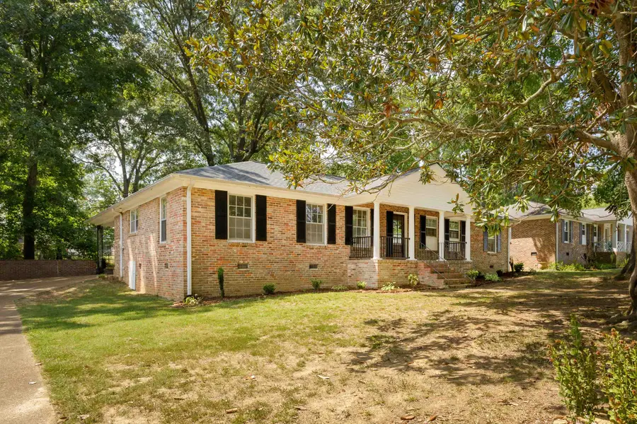 169 Patsy Dr, Florence, AL 35633 - Image #2