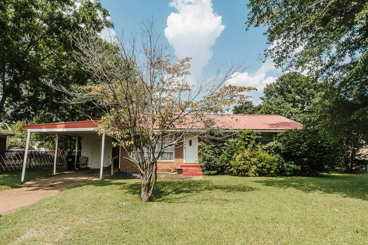 1005 Waverly Ave, Muscle Shoals, AL 35661 - Image #1