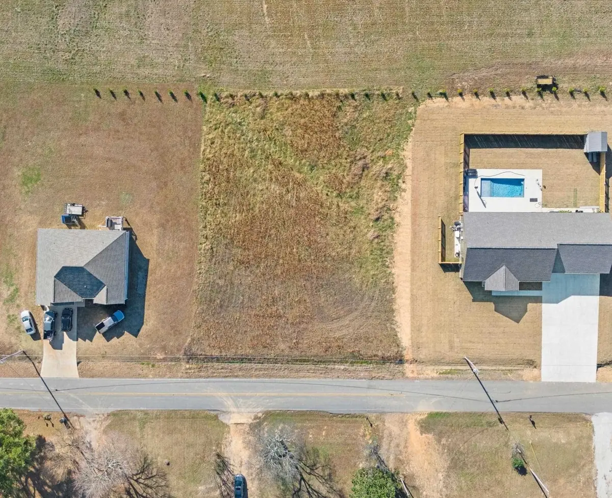 3738 Co Rd 92, Rogersville, AL 35652 - Image #1