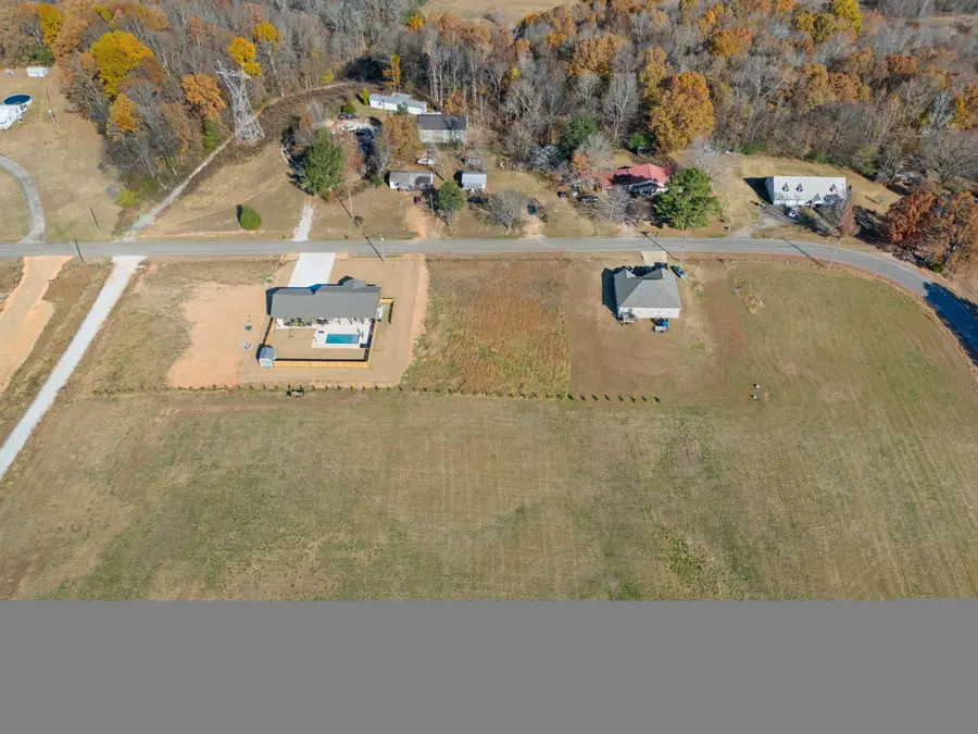 3710 Co Rd 92, Rogersville, AL 35652 - Image #2