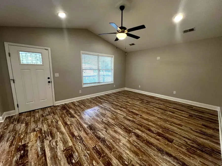 1510 Warnke Rd, Cullman, AL 35055 - Image #2