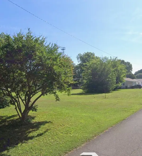 00 Grand Ave, Muscle Shoals, AL 35661