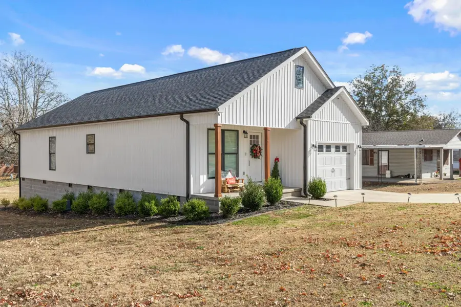 422 N Fulton St, Florence, AL 35630 - Image #3