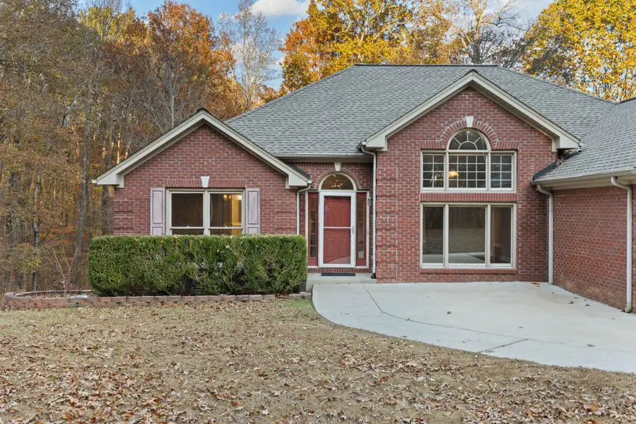 320 Cove Creek Rd, Florence, AL 35633 - Image #2