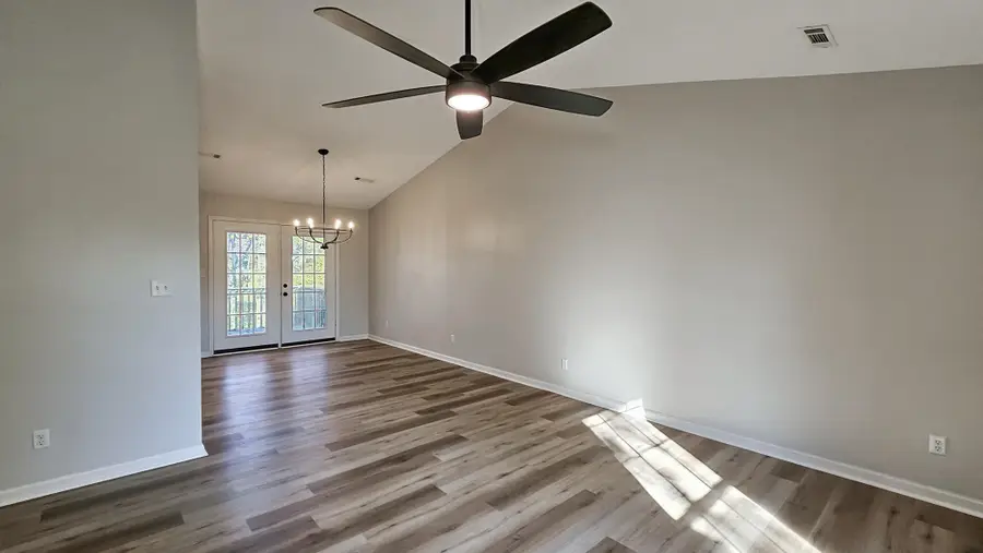 1225 Co Rd 576, Rogersville, AL 35652 - Image #2