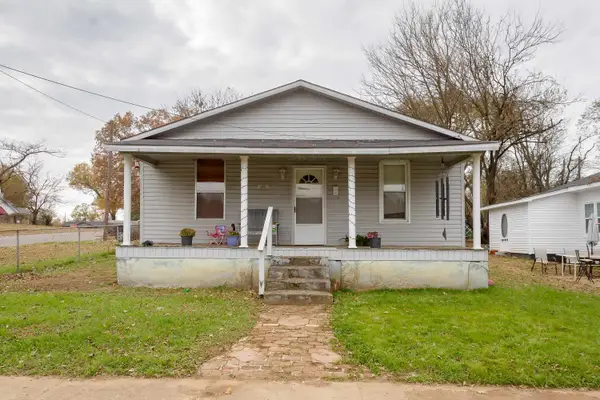 1001 Sterling Blvd, Sheffield, AL 35660