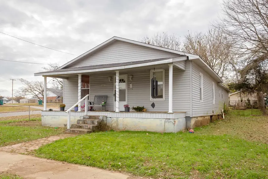 1001 Sterling Blvd, Sheffield, AL 35660 - Image #2