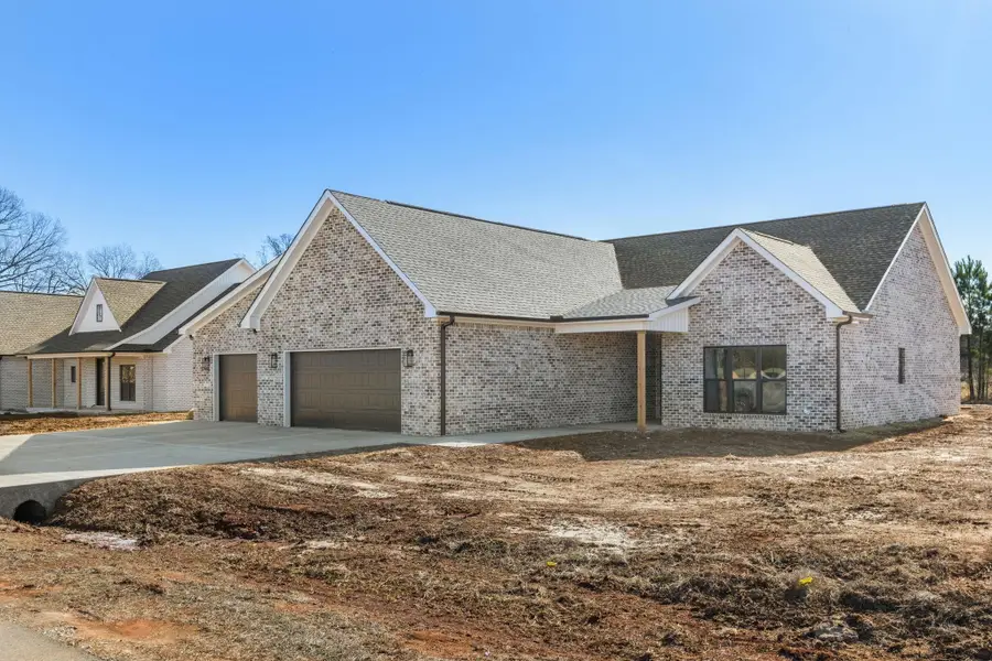 250 Spry Way, Killen, AL 35645 - #3