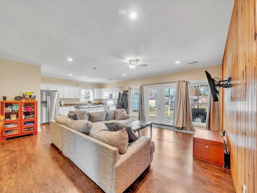 253 Greer Dr, Rogersville, AL 35652 - Image #2