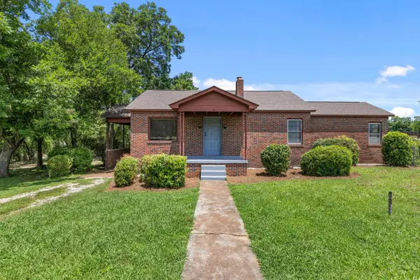 607 E 12th St, Sheffield, AL 35660