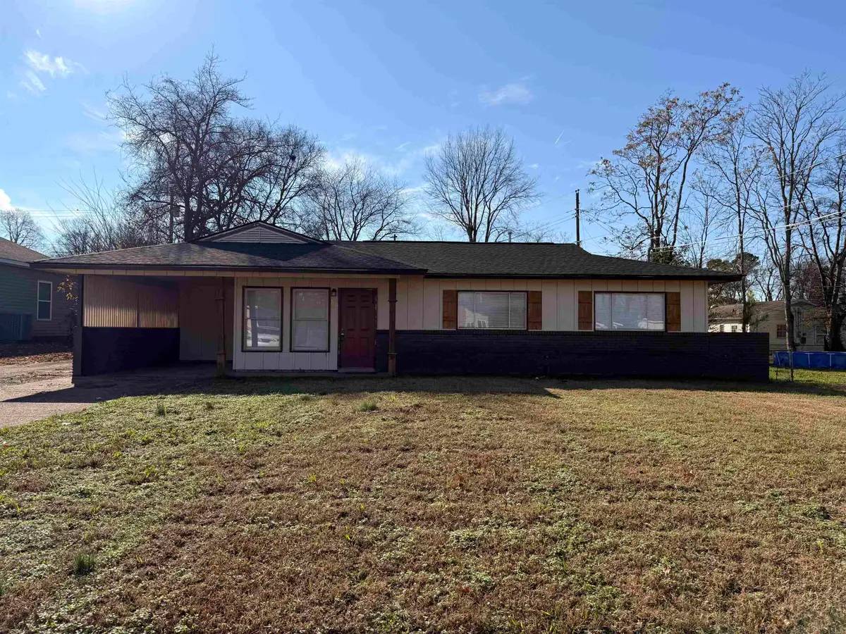 106 Whitney Ave, Huntsville, AL 35811 - Image #1