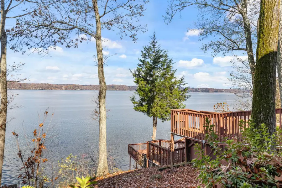 196 Beardsley Ct, Muscle Shoals, AL 35661 - Image #3