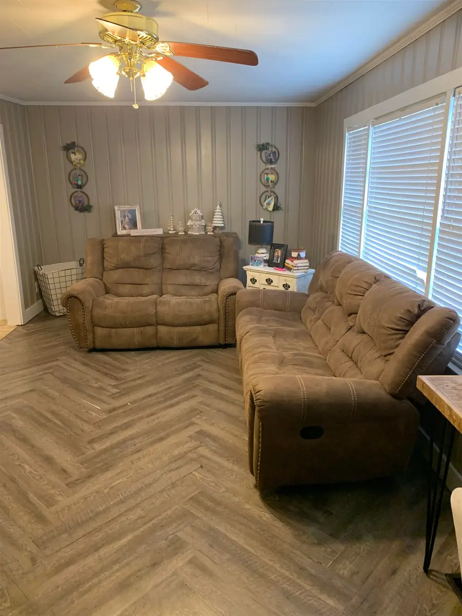 210 Cherry St, Russellville, AL 35653 - Image #3