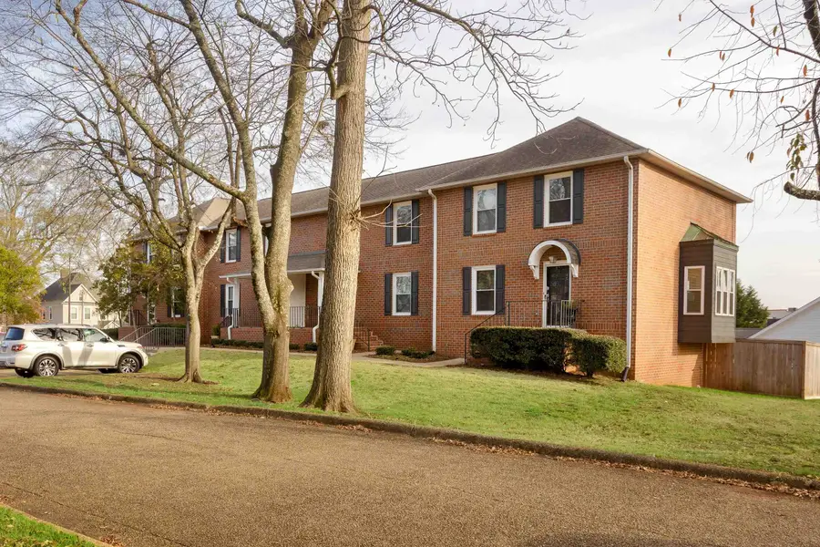 427 N Court St, Florence, AL 35630 - Image #2