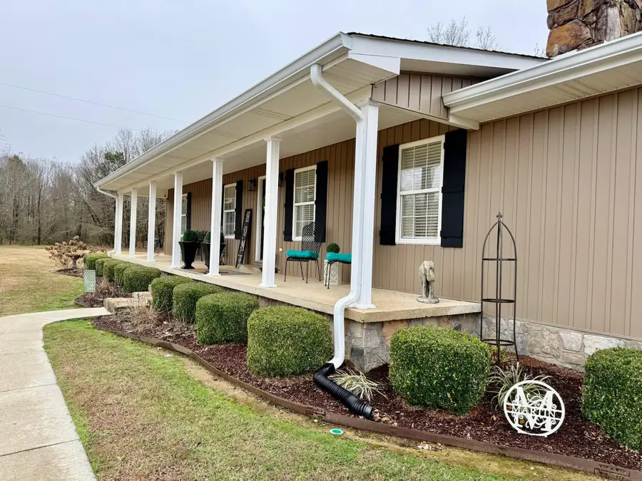 439 Co Hwy 21, Russellville, AL 35653 - Image #2