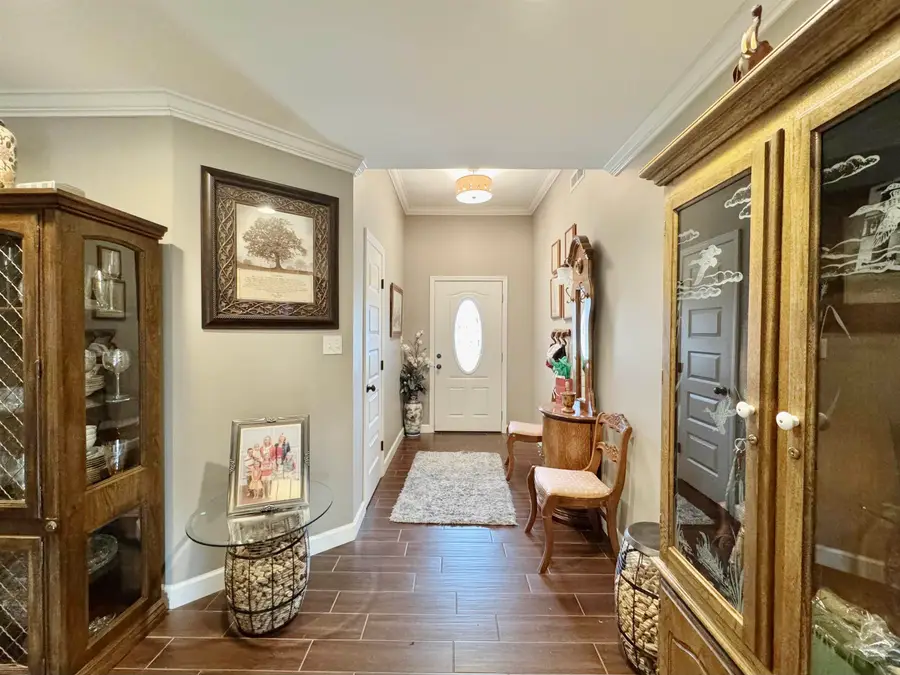 701 Hickory Ave, Muscle Shoals, AL 35661 - Image #2