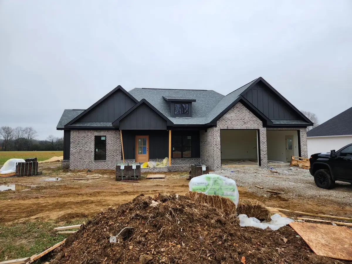 273 Co Rd 144, Killen, AL 35645 - Image #1