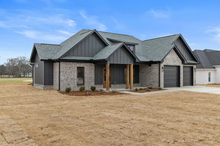 273 Co Rd 144, Killen, AL 35645 - #2