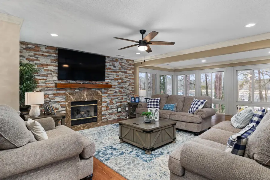 1335 Point Of Pines, Guntersville, AL 35976 - #3