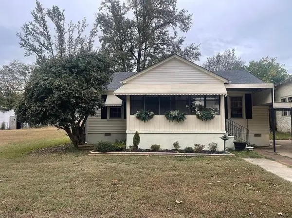 516 Cypress Mill Rd, Florence, AL 35630