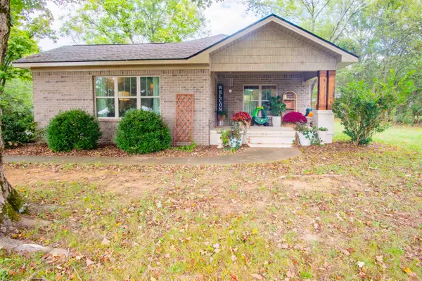 1163 Rose St, Rogersville, AL 35652