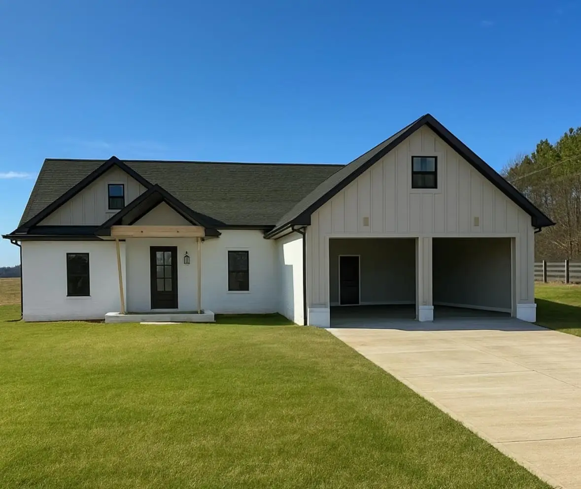 100 Hummingbird Way, Killen, AL 35645 - Image #1