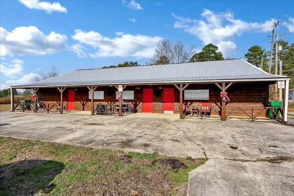 6104 Co Rd 437, Cullman, AL 35057