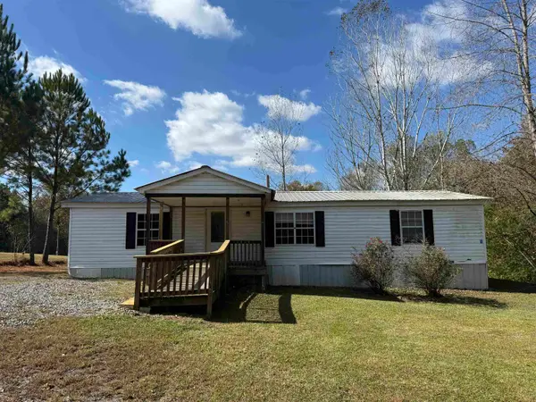 1025 Union Hill Church Rd, Falkville, AL 35622