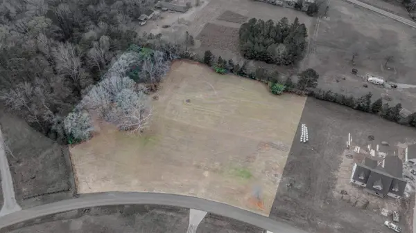 730 Davis Rd, Rogersville, AL 35652