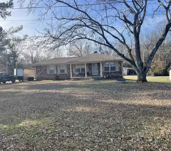 131 Taylor Rd, Florence, AL 35633